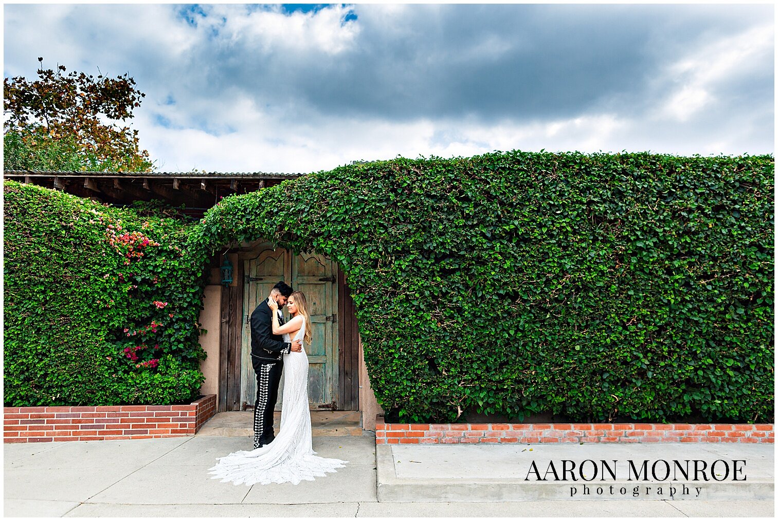 Hacienda_Santa_Ana_Wedding_Photography_1800.jpg