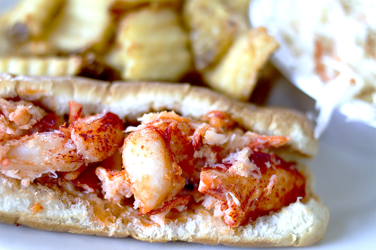 New England Style Hot Lobster Roll
