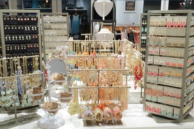 francesca_earrings.jpg