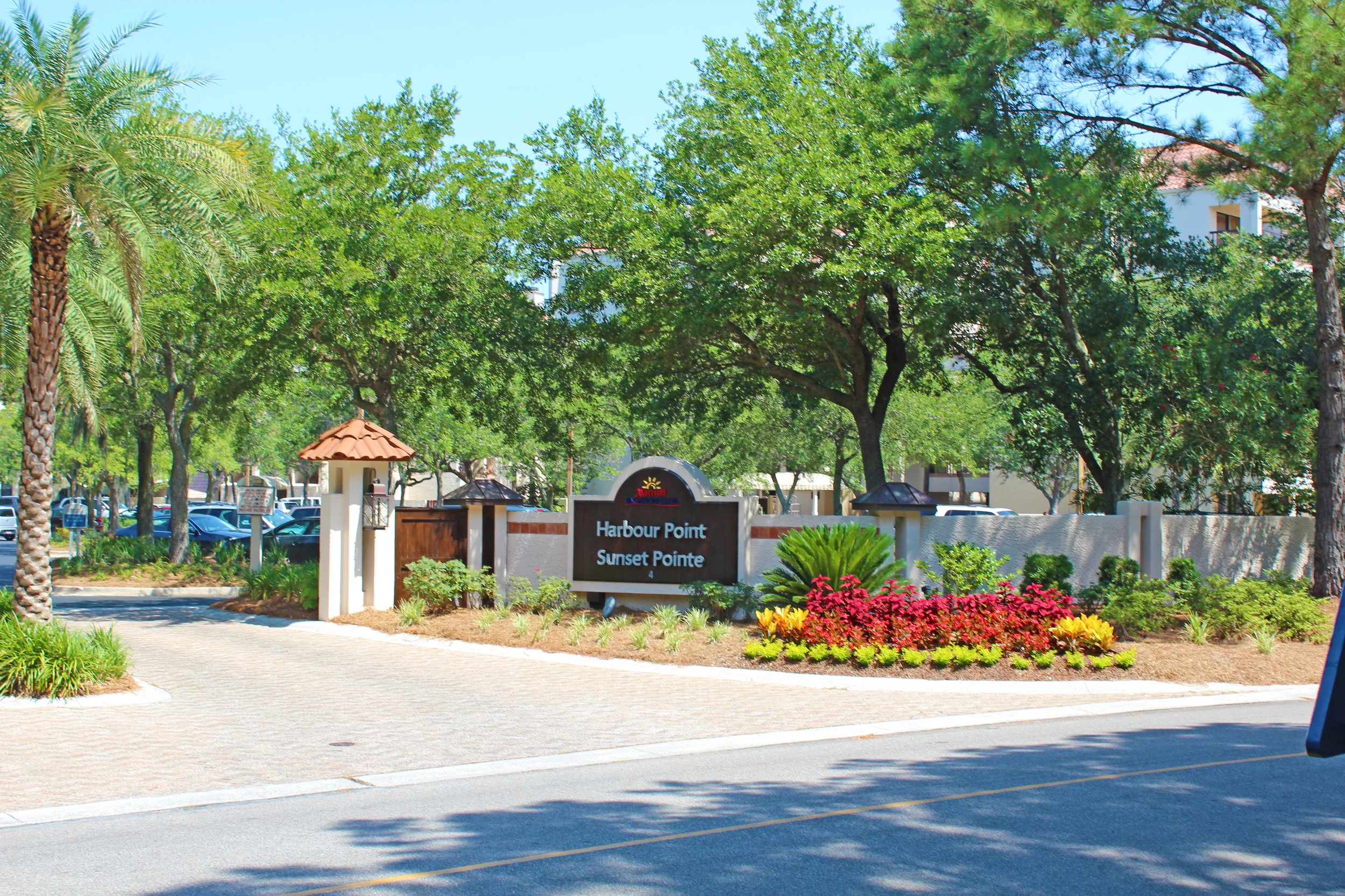 Marriott’s Harbour Point and Sunset Pointe