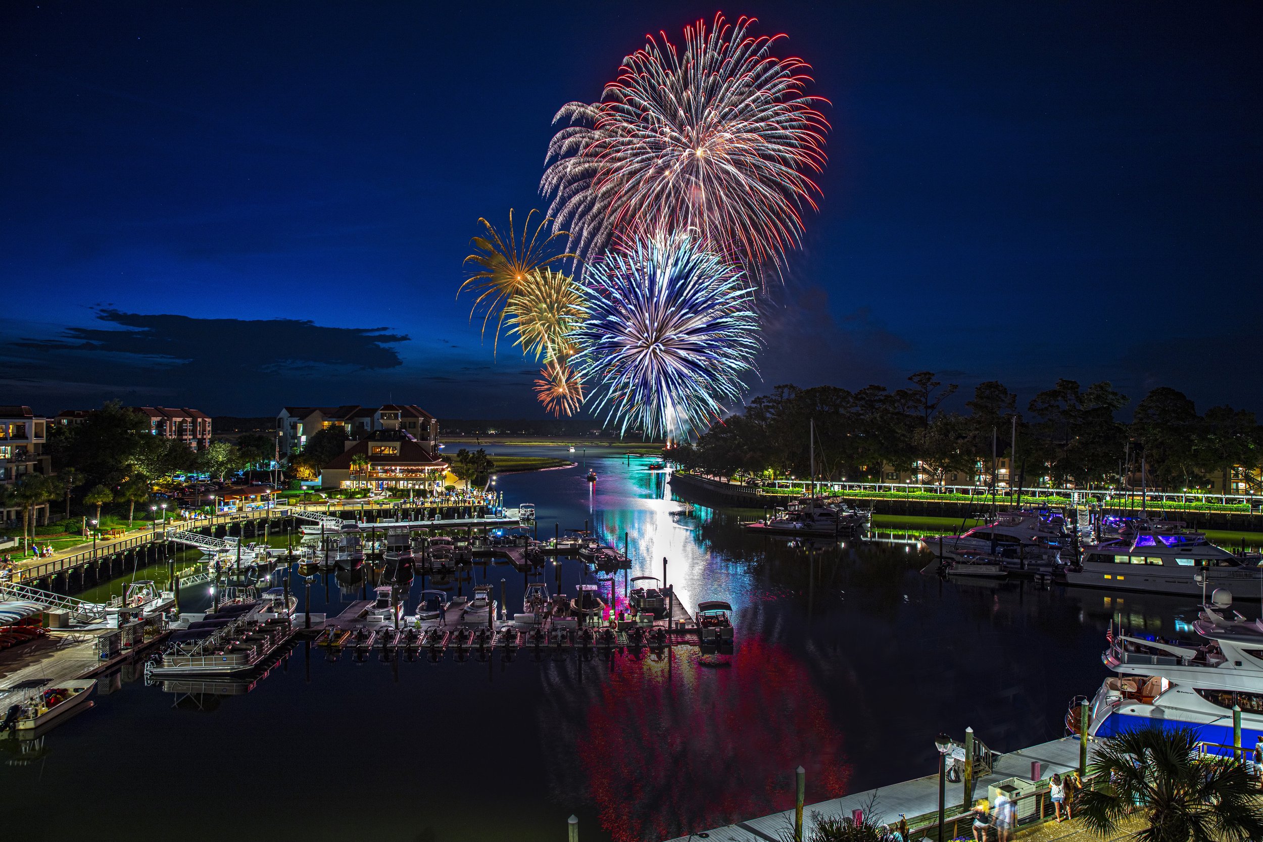 fireworks-harbourfest-2022.jpg