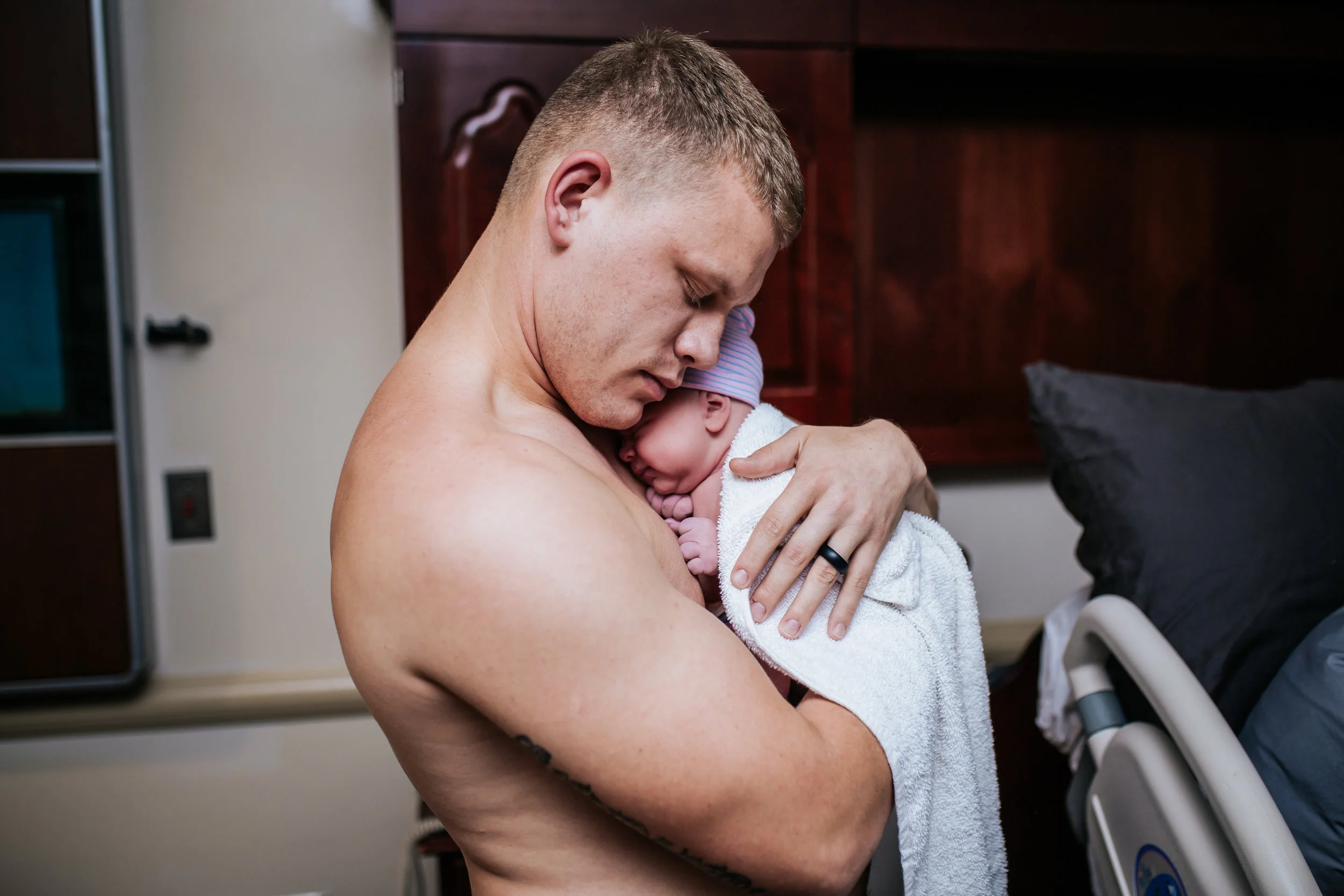 Daddy came SO CLOSE to missing the birth of his daughter. Birth with Dr Hamby at North Okaloosa Medical Center.