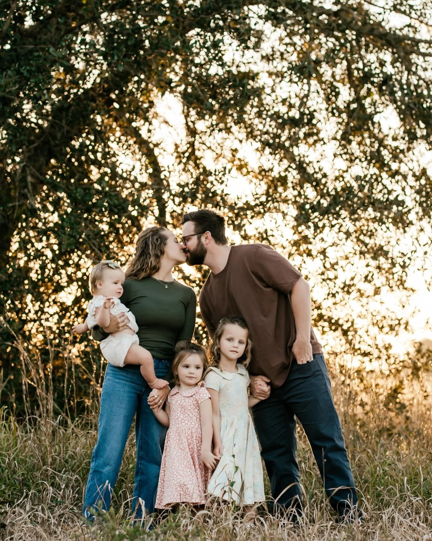 Here are 4 easy ways to support a small business you love ❤️

1️⃣ Share their posts (it costs $0 and helps so much)
2️⃣ Leave a quick review
3️⃣ Tag a friend who might love their work
4️⃣ Choose them first when you need the service

Every like, share