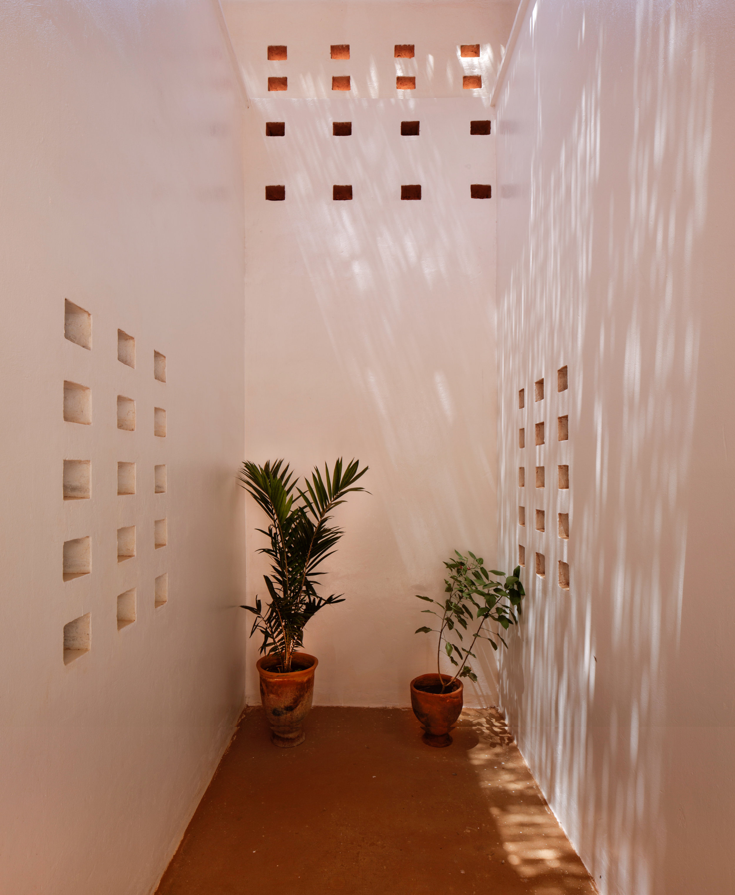 outdoor corridor@united4design.jpg