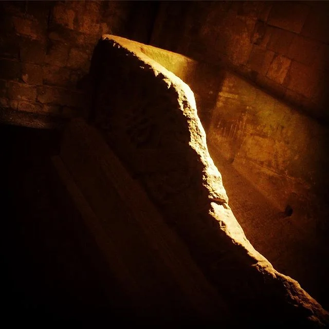 #rockofcashel #tomb #sarcophagus #chapel #king #cormac #12thcentury #europe #middleages #medievil #history #lighting #shadows #stone #travel #explore #cashel #county #tipperary #ireland