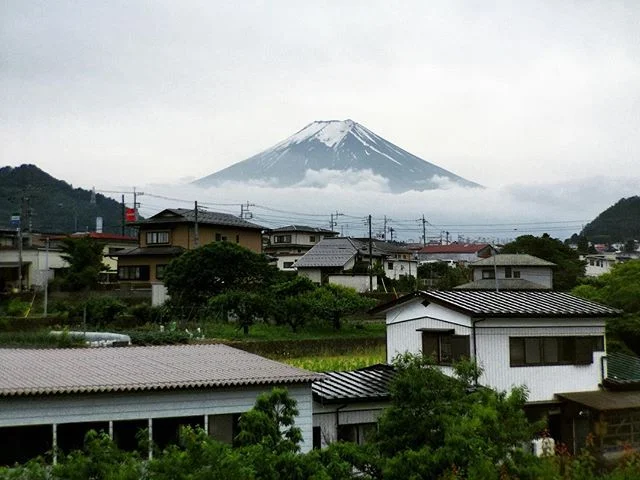 // Fuji-san 富士山 //
&bull;
&bull;
&bull;
#fuji #sanreizan #japanesemountain #volcano #fujiyama #mountain #shotoniphone #iphone6plus #onewithnature #explorejapan #shotonmoment #momentlens #japan #tripjapan #traveljapan #yamanashi #explore #architecture