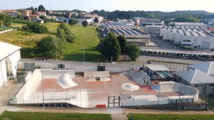 The Home Of Good Times | DIY Documentary