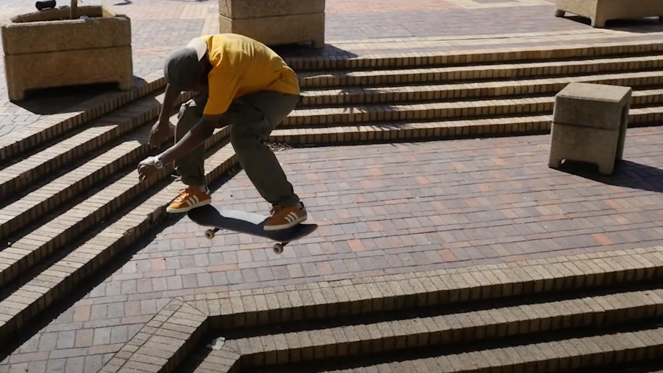 Dlamini Dlamini | Free Part