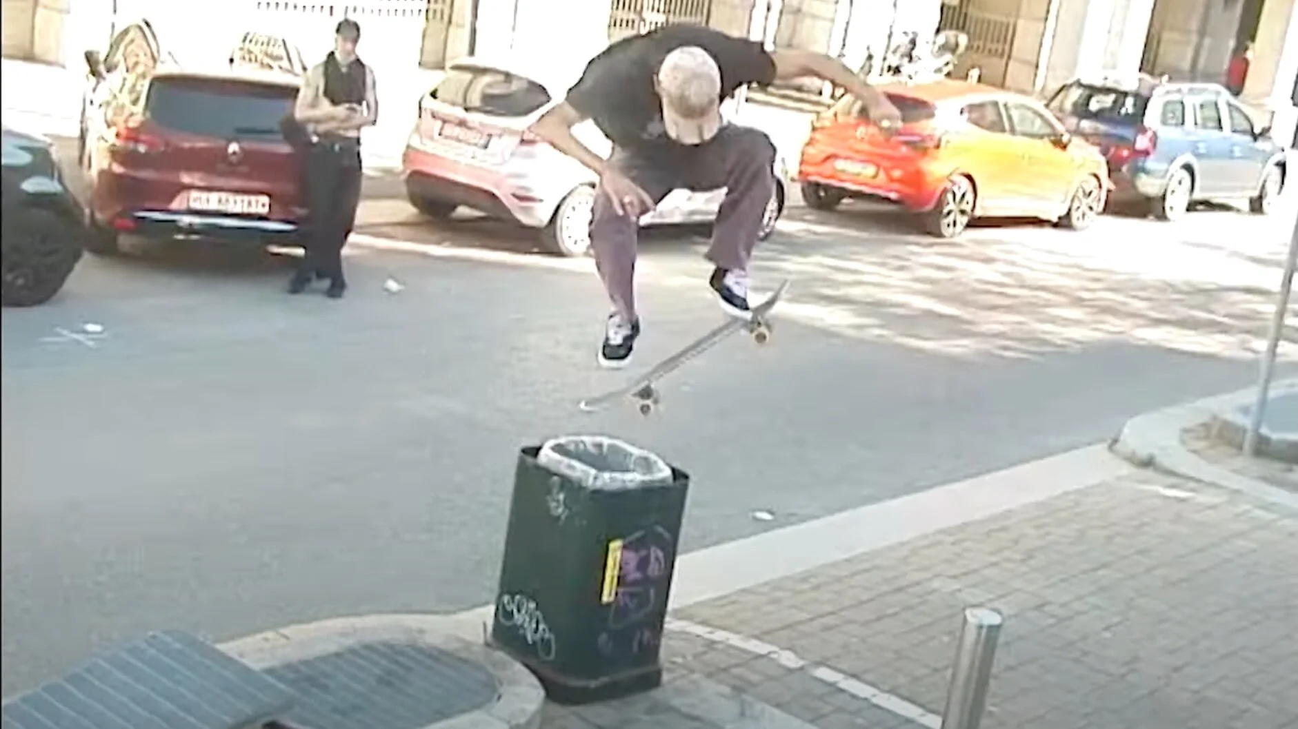 EXTRA TERRESTRE | OG 2000