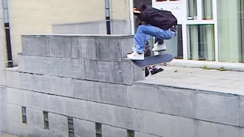 DC SHOES | POP TRADING COMPANY