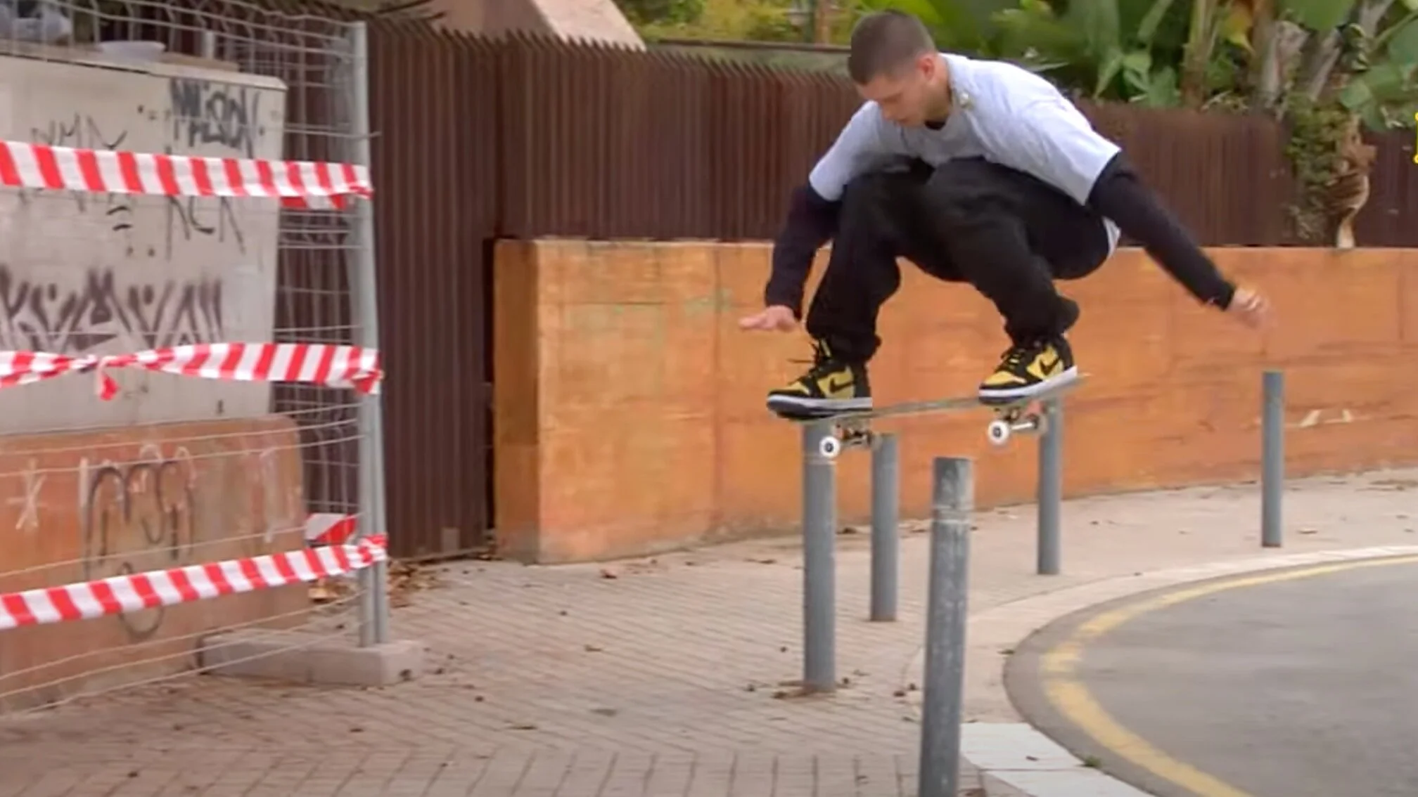 GRONZE | The 11th of the month - OCTOBER