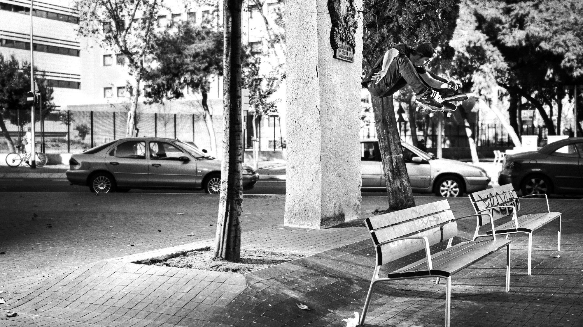 FranMolina_frontflip.jpg