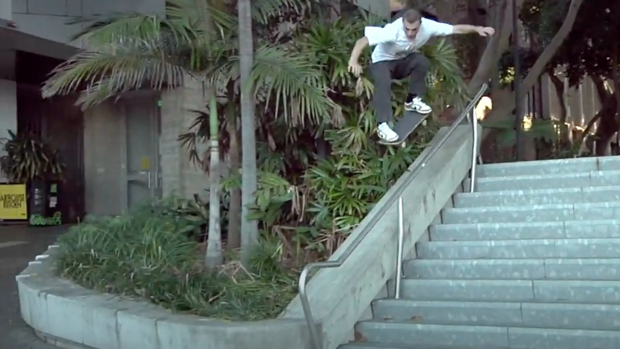 NOAH NAYEF | April skateboards