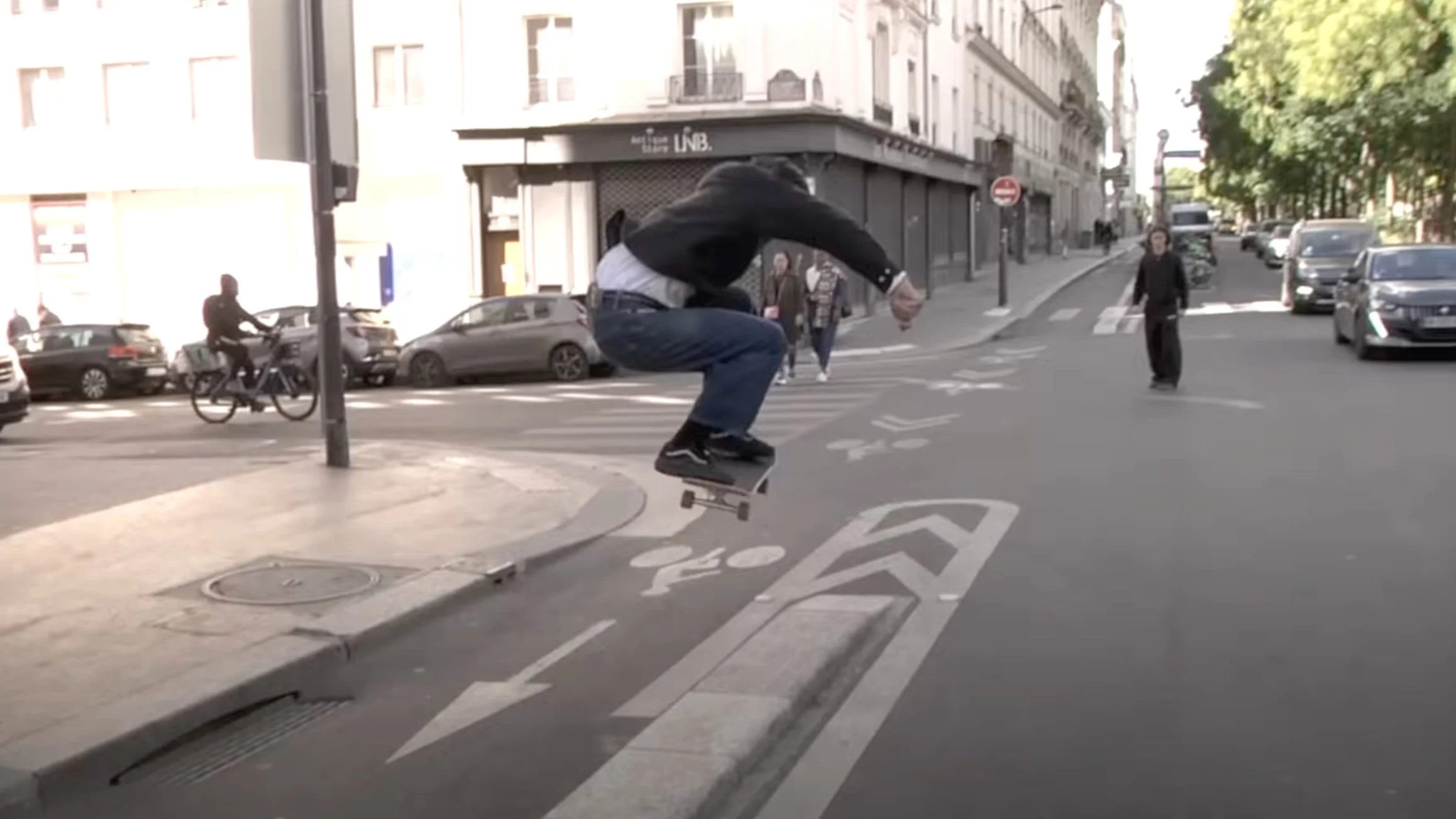 CINQUIEME TERRASSE | KITTY B