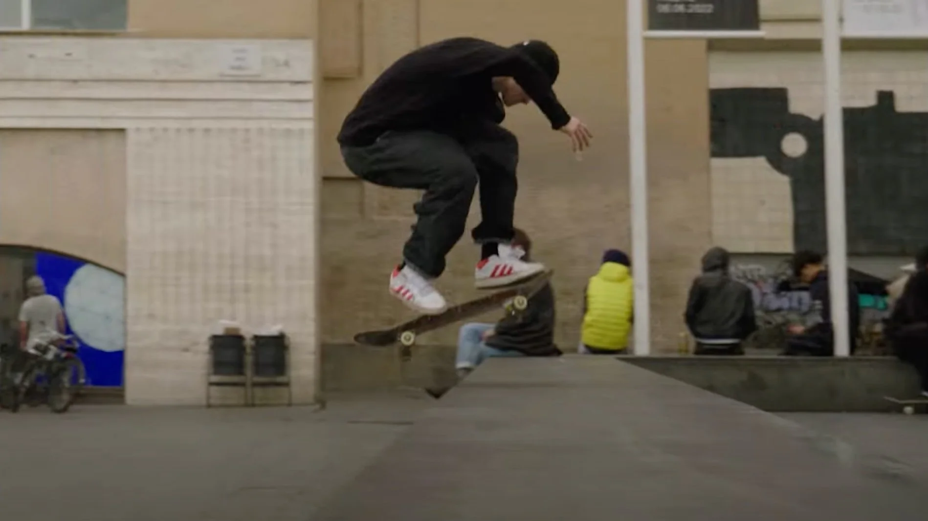 M E M O | by DeepSearch