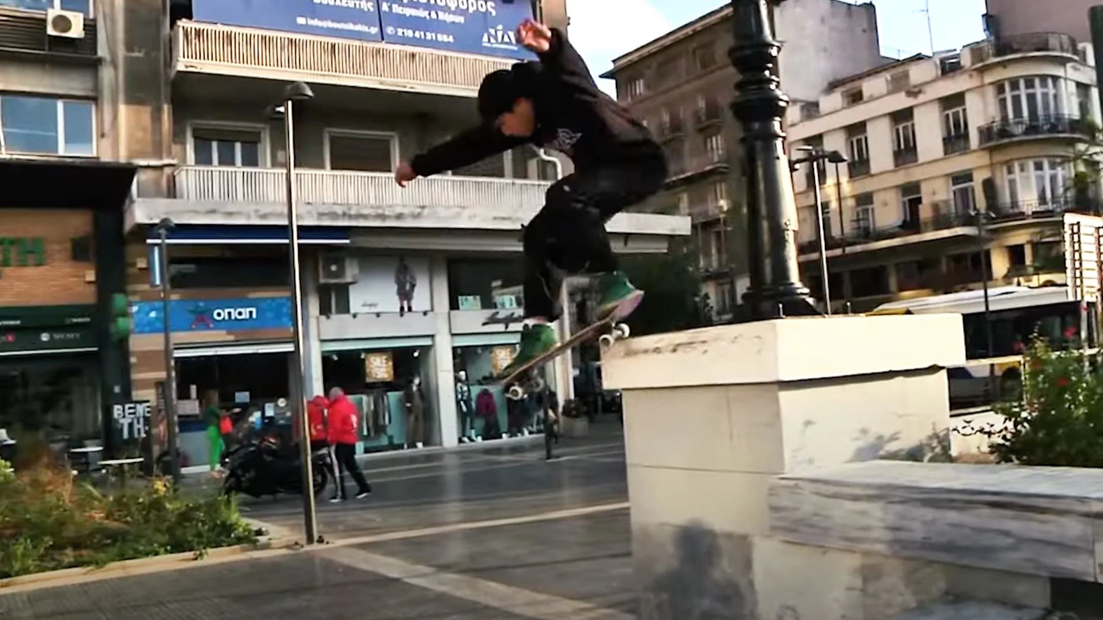 STROLLER CREW | "MERAKI"