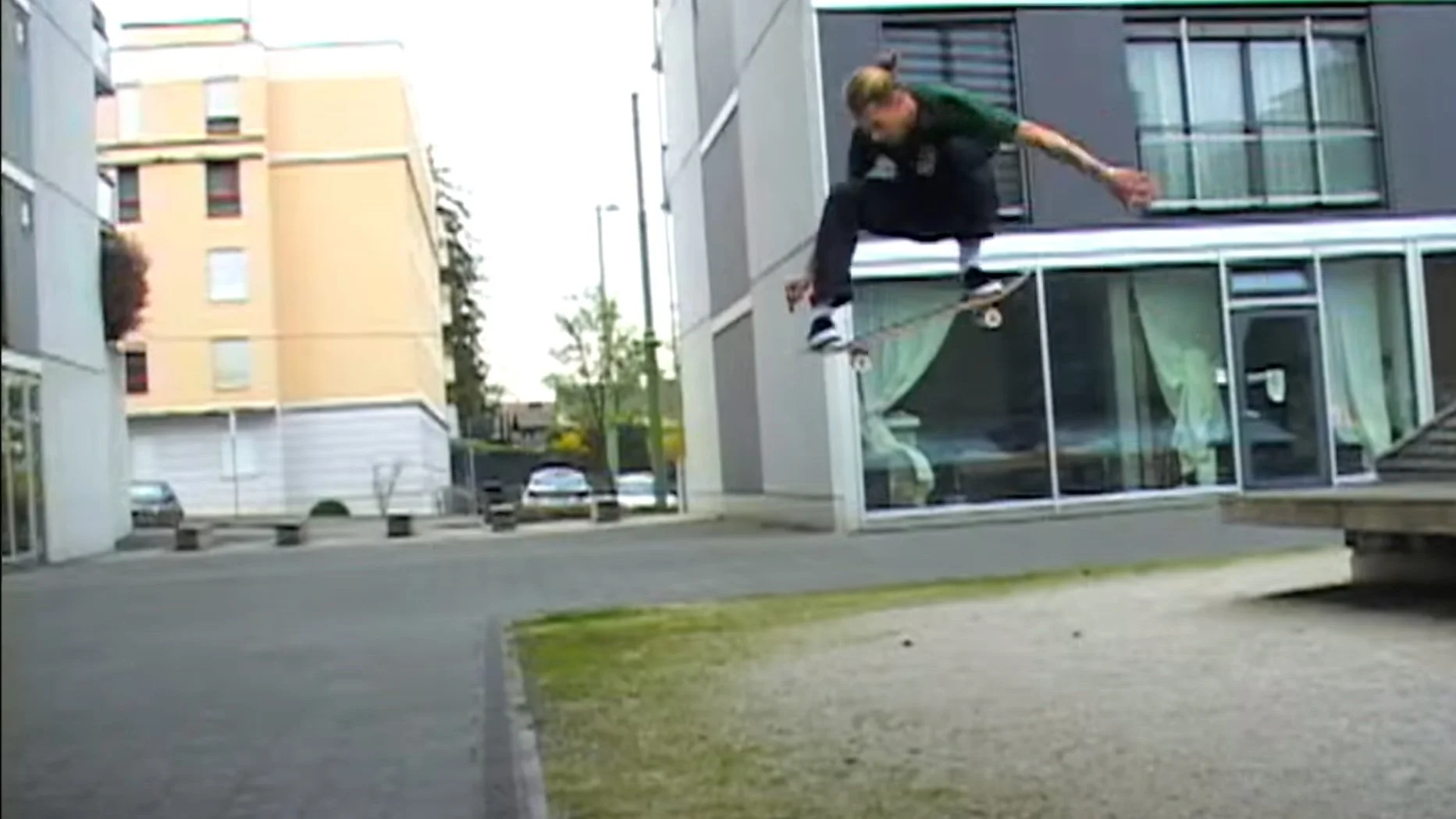 -RLS-  | OMBRE EST LUMIERE