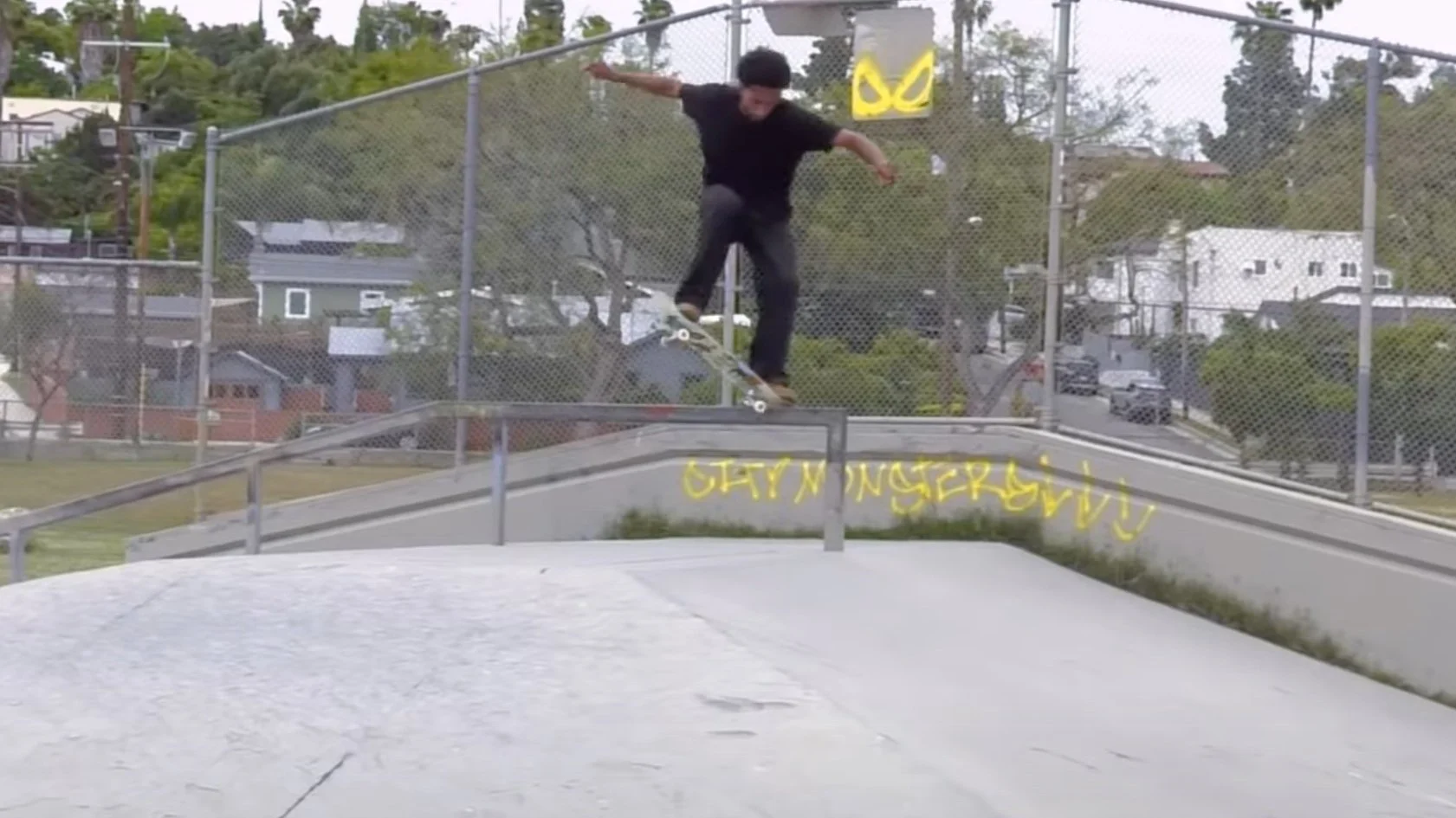 Maurio McCoy | Grip It &amp; Rip It with MOB Grip