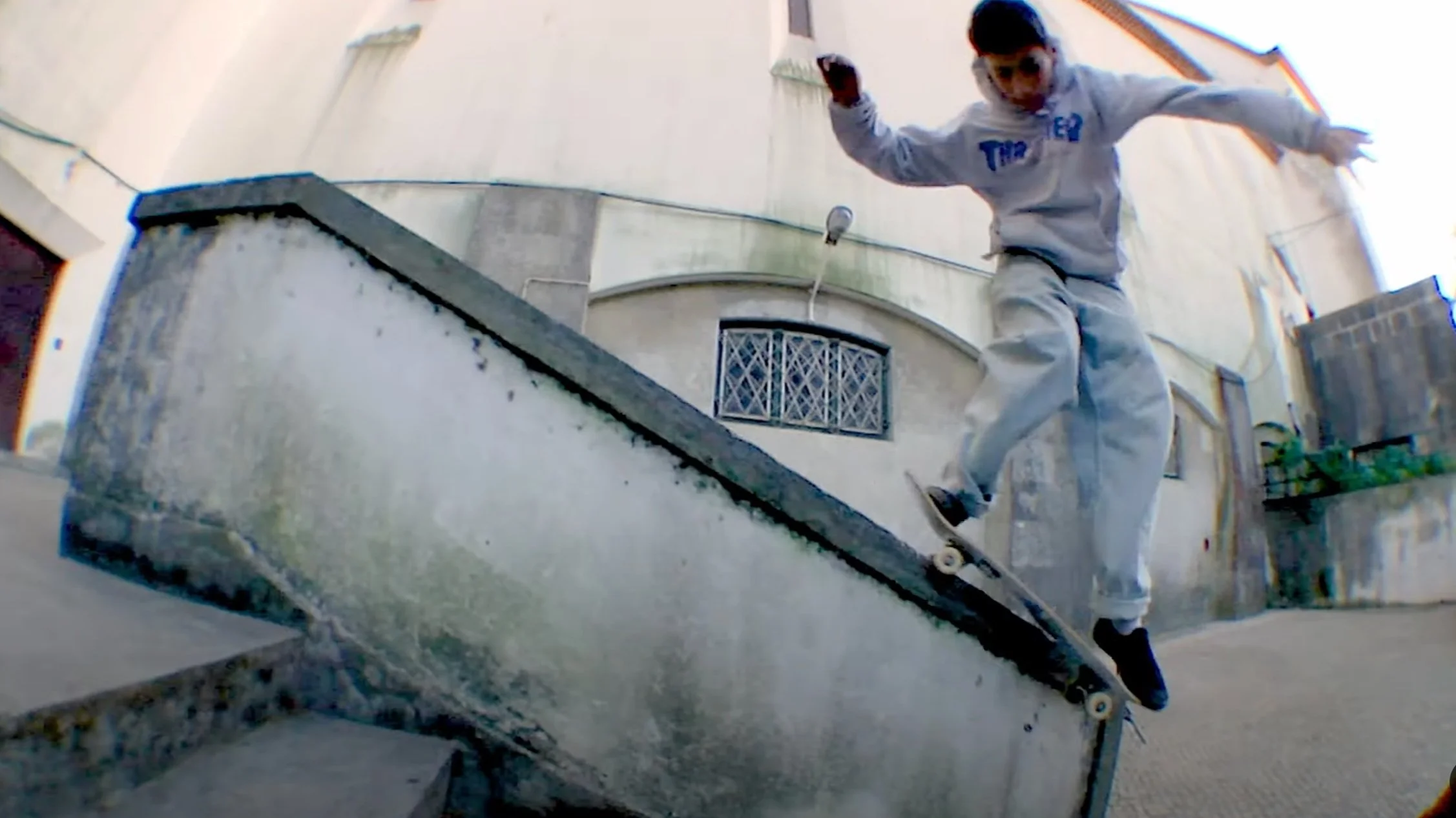 Madu Teixeira Shreds in Style for etnies