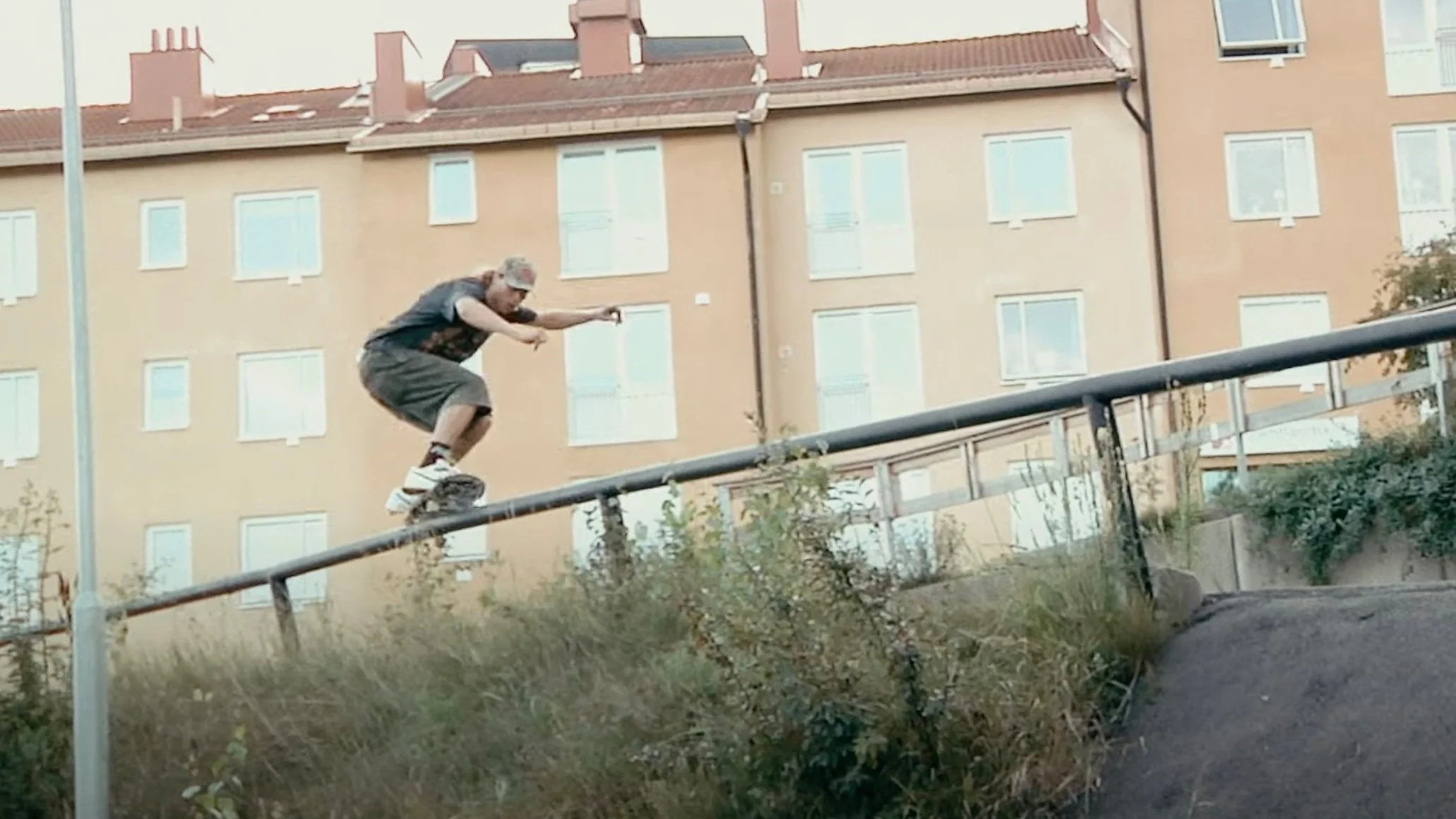 Ville Wester Rides High | Nike SB Vibes!