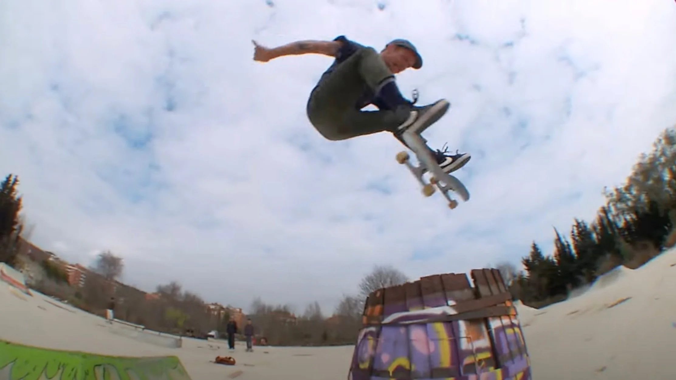 Gabriel Engelke: Concrete &amp; DIY Skate | Antiz Skateboards