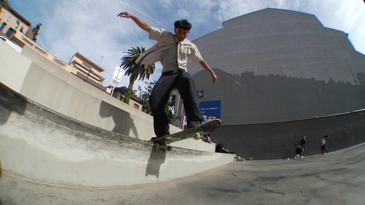 Brayan Albarenga Shines at MACBA in Thunder Trucks Skate Part