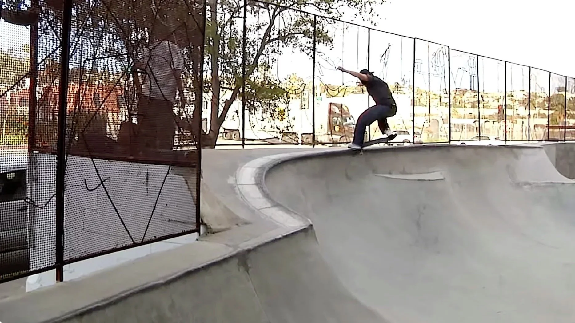 Antihero Dumpster Dive |&nbsp;18 Crew Raw Streets