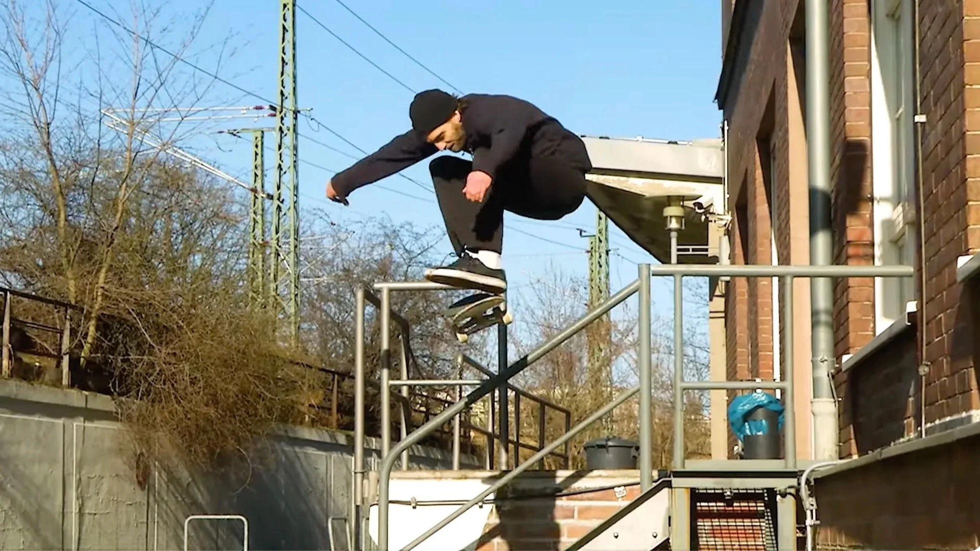 ILJA JUDIZKI - HELLO AGAIN | Filmed by Dan Schulz