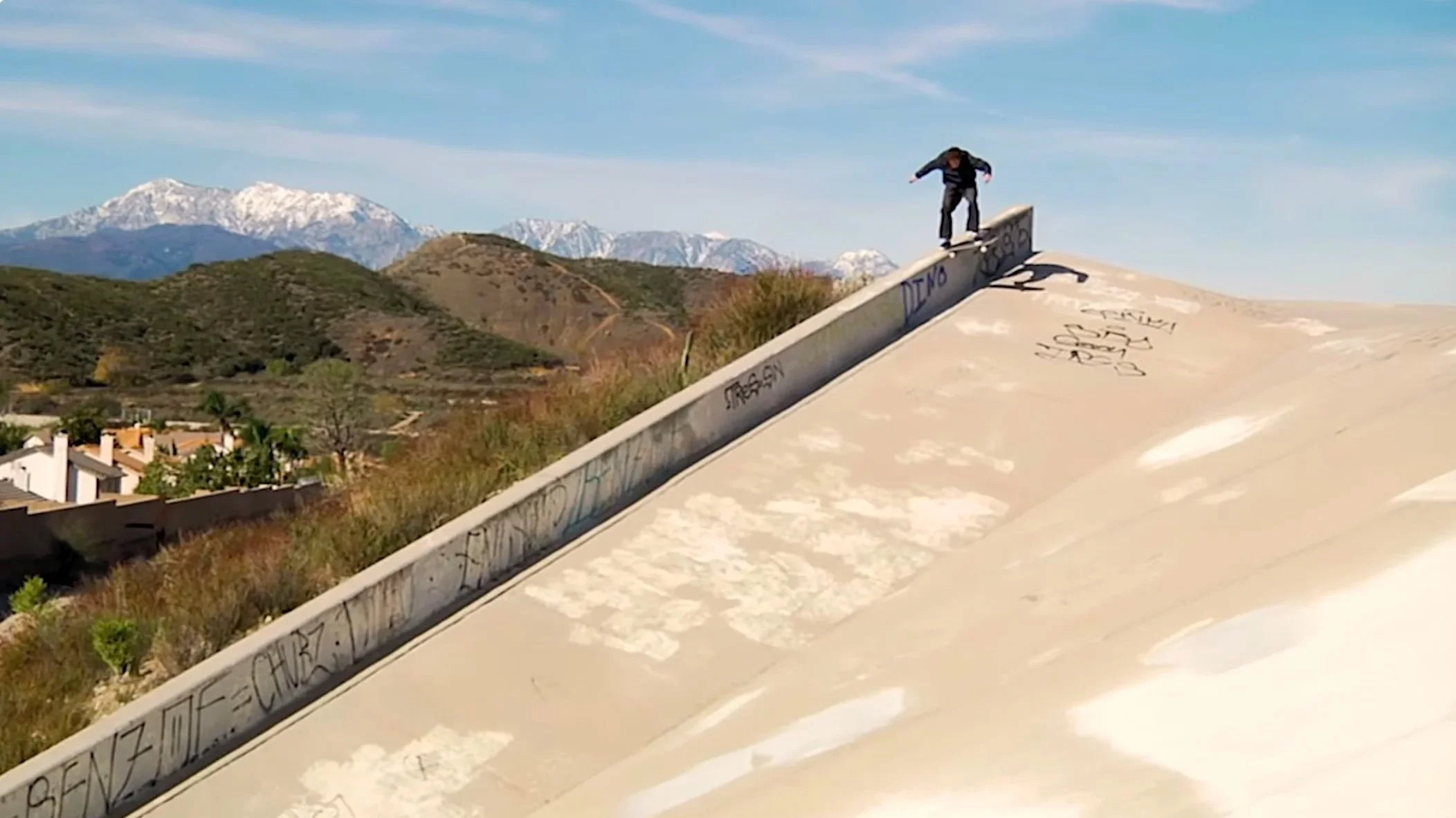 Samurai Nevada | Raw Ditch Hunting in Las Vegas