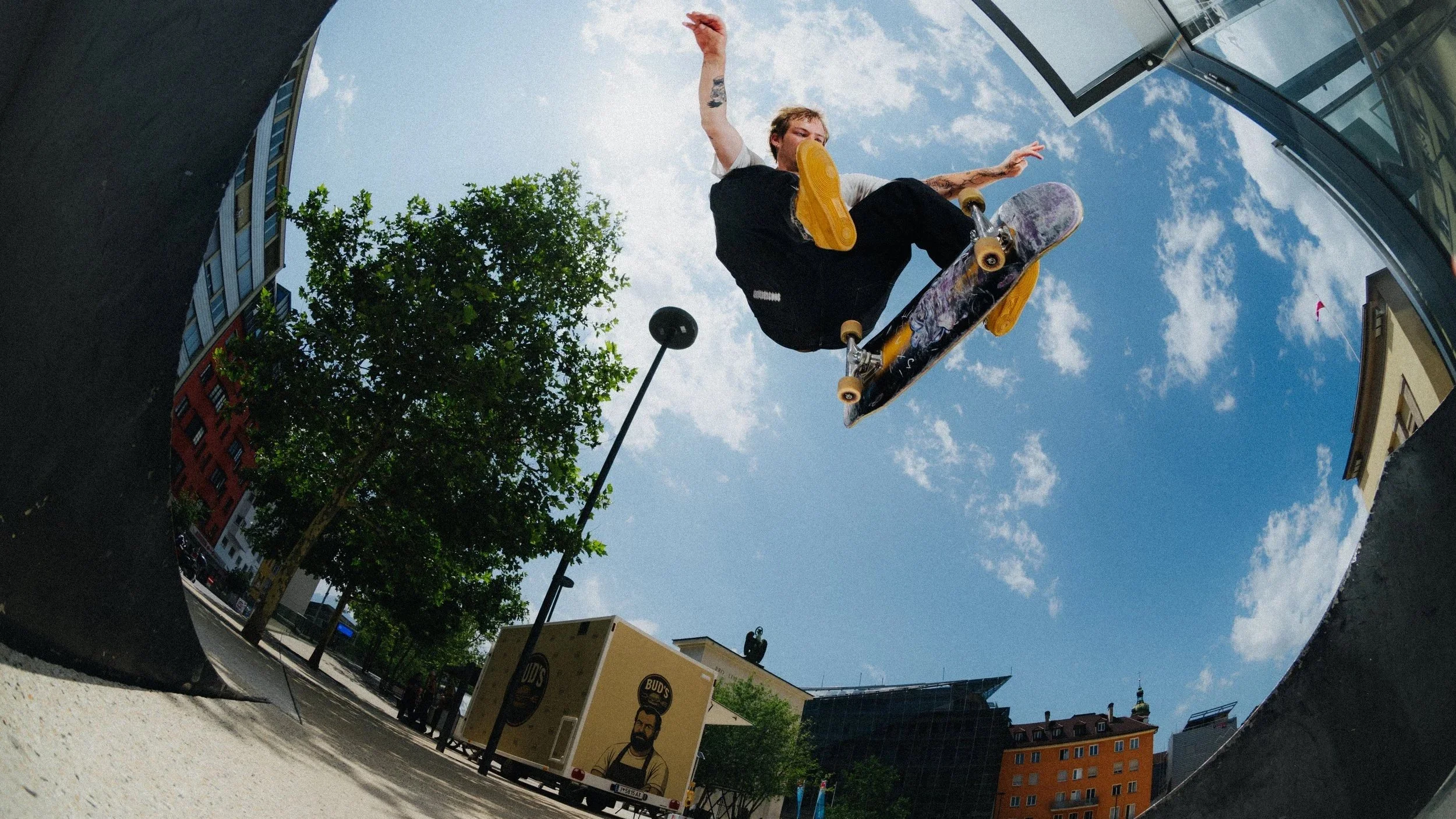 skatedeluxe Skate Trip to Innsbruck, Austria |&nbsp;NEW WAVE