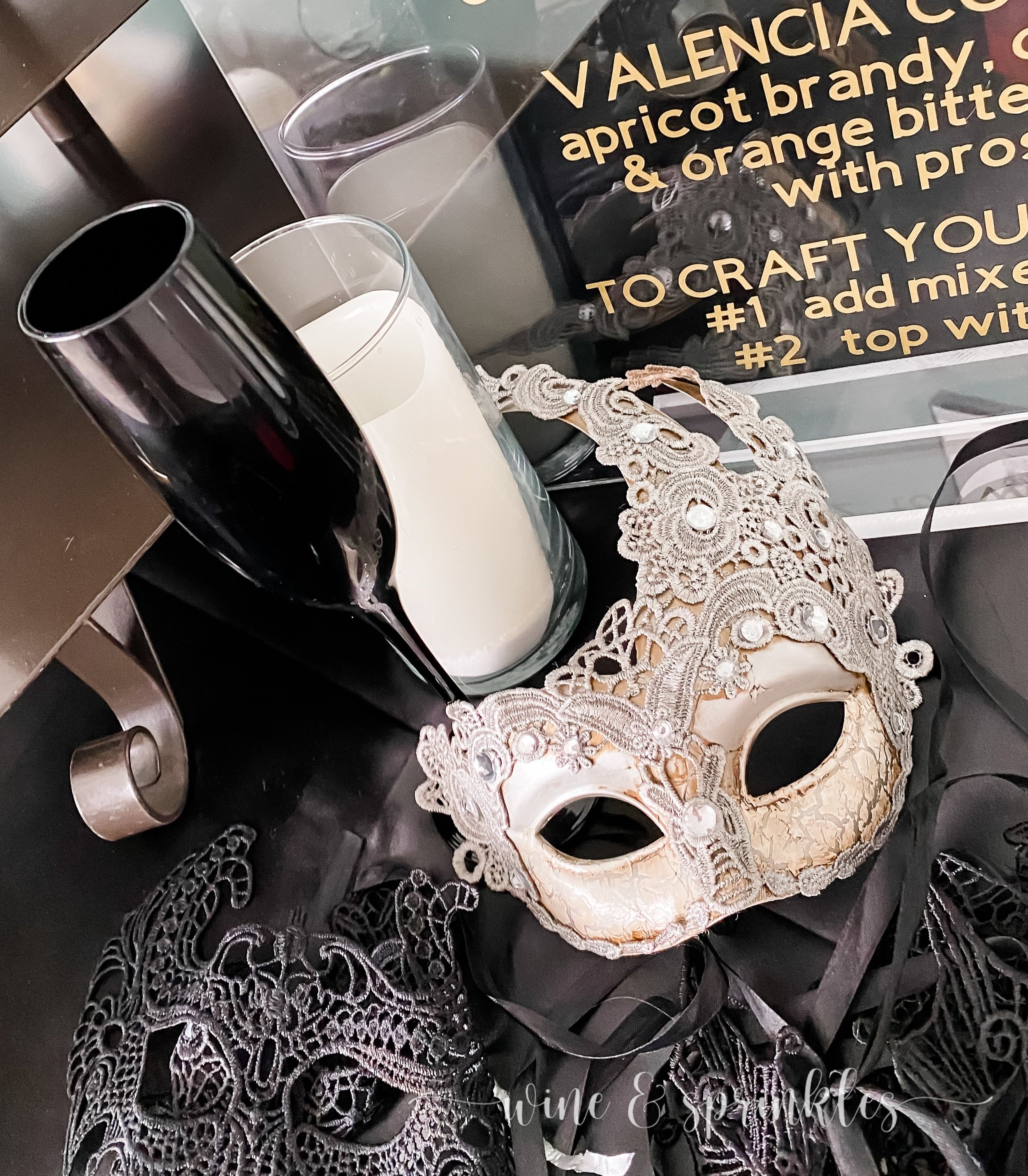Masquerade Theme Decorations