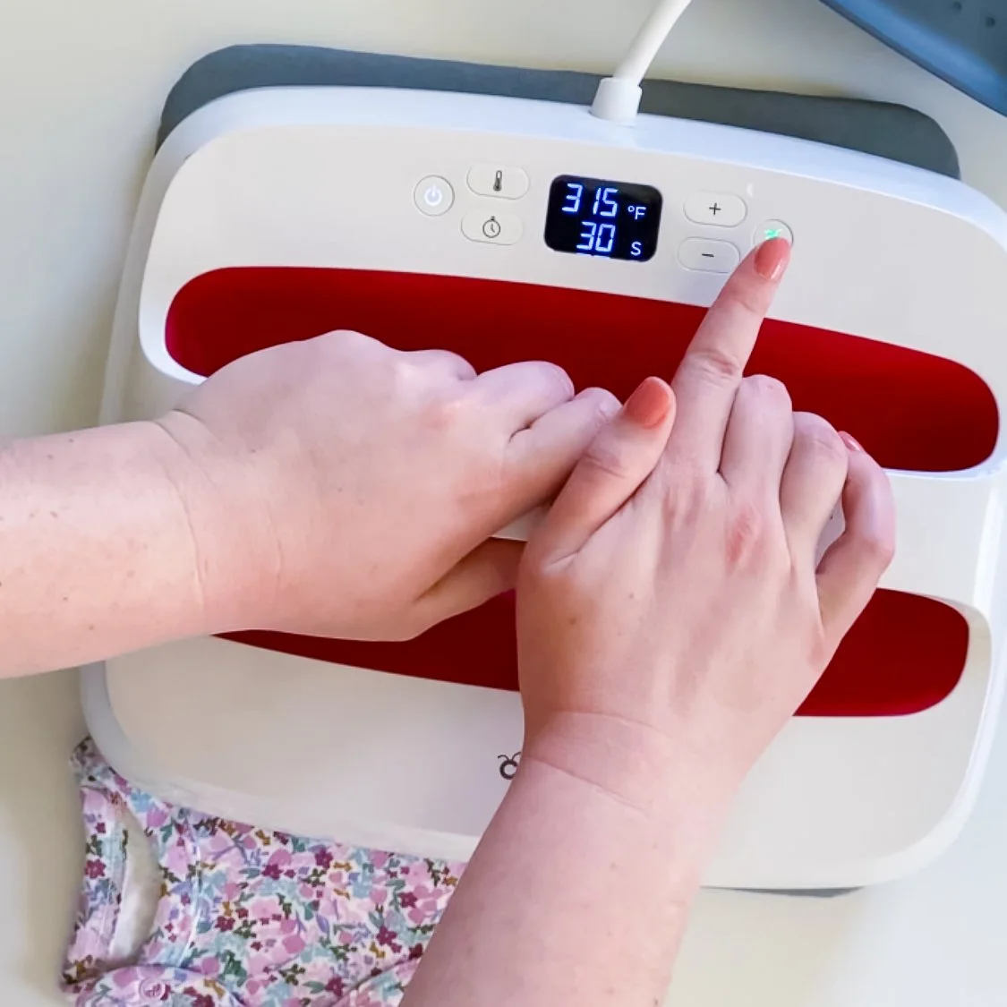 Cutie Pie DIY HTV Baby Onesie — Wine & Sprinkles