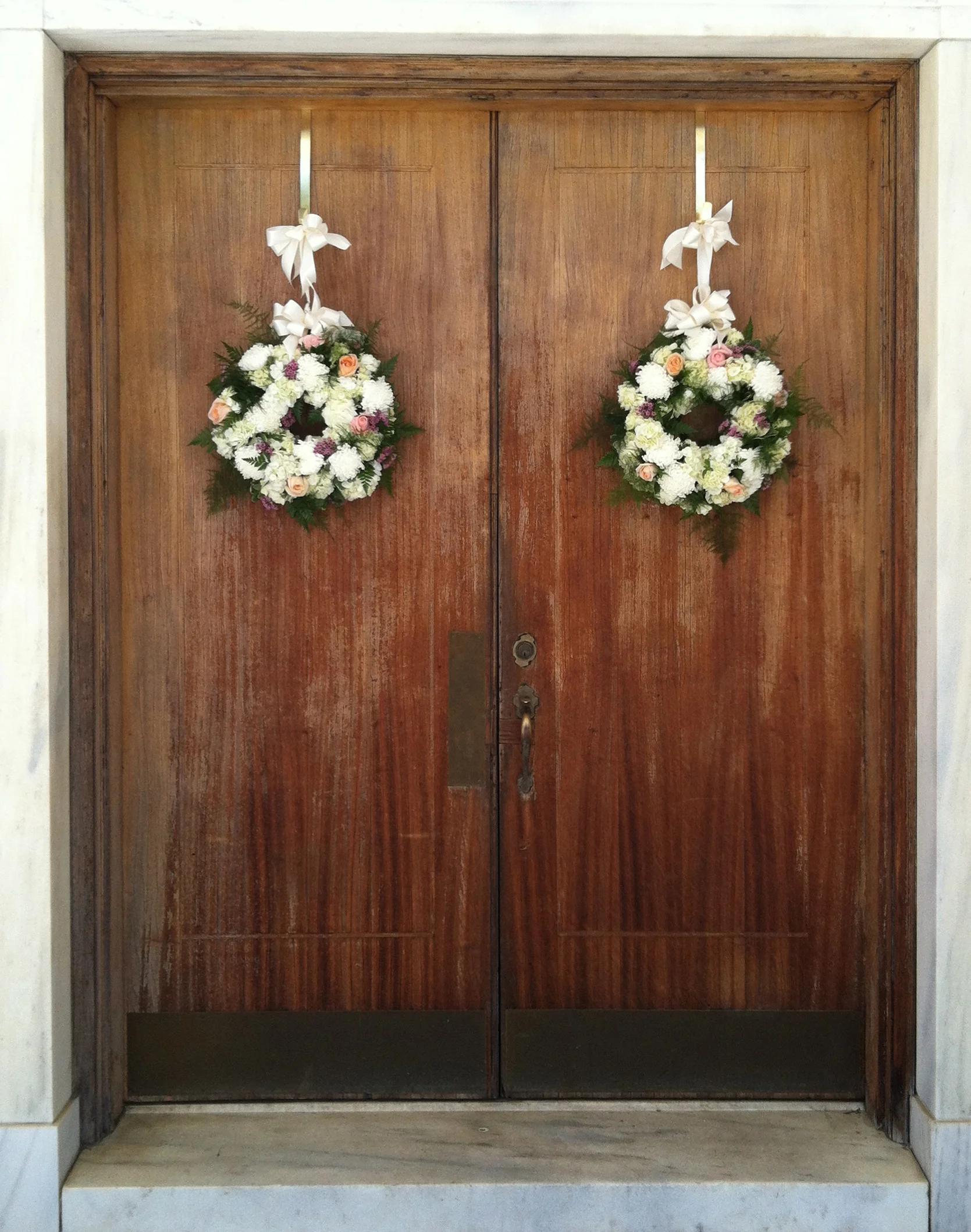 PetalsAFlorist_wreath-01.JPG