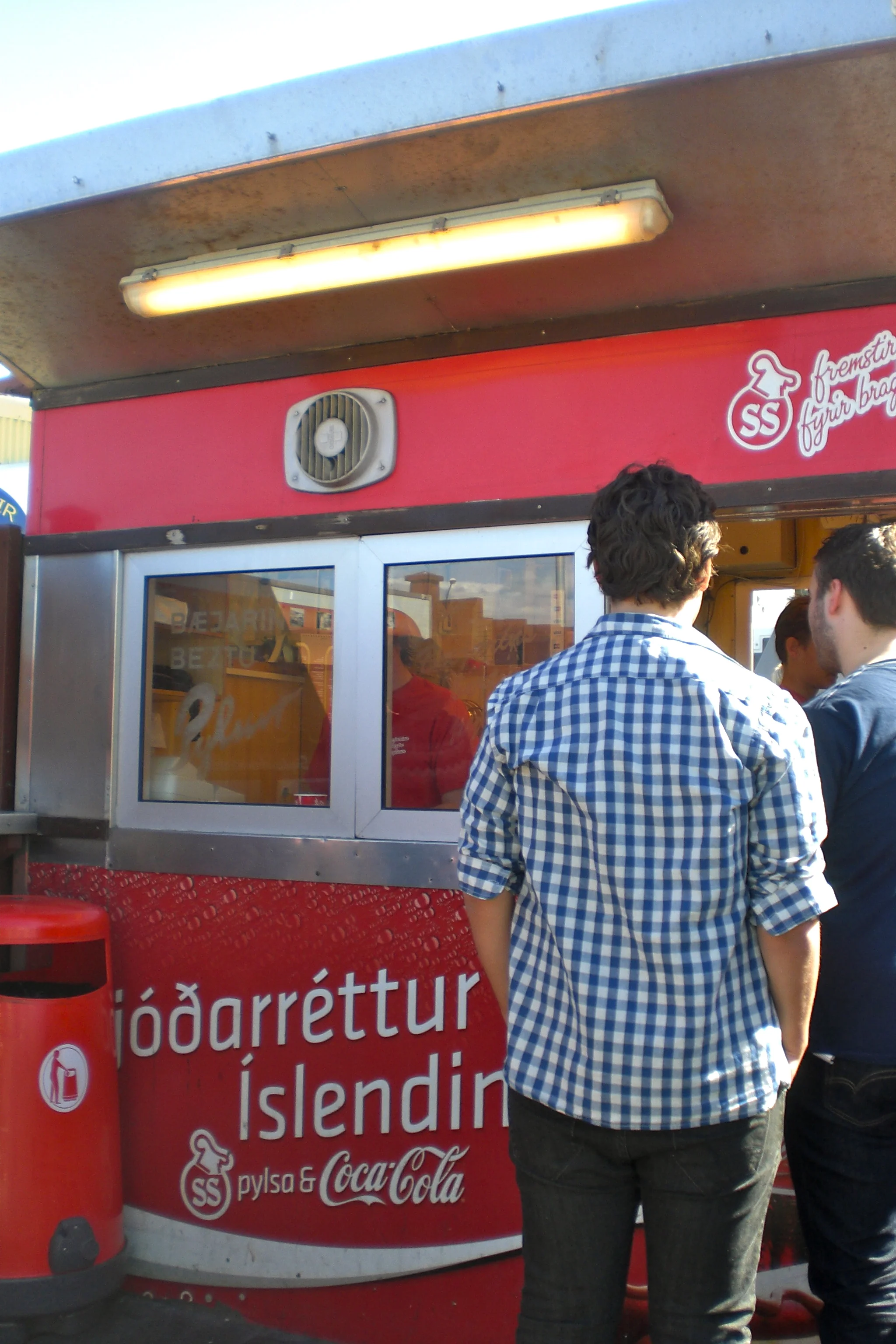  Back in town, I ran into a famous hot dog stand,  Baejarins Beztu Pylser . &nbsp;Evidentially, in 2006, it was voted the best hot dog stand in Europe. &nbsp;Something about the critics landing in Iceland, starving, and nothing was available / open b