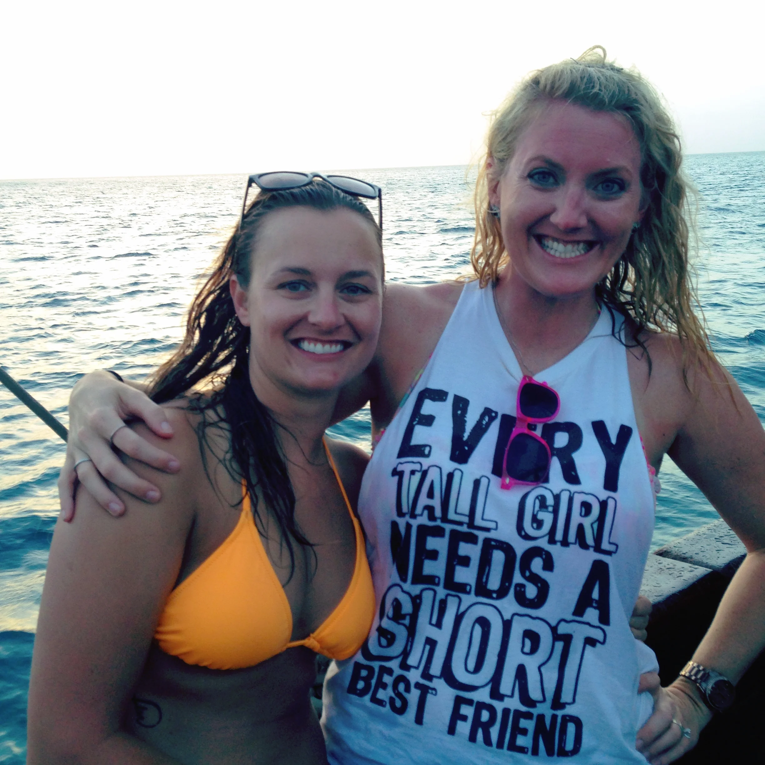  On Sunday, parts of the island are very quiet. &nbsp;Fortunately, we found the lively part&nbsp;around Moomba Beach. &nbsp;We stumbled upon the&nbsp; Jolly Pirates &nbsp;and ended up having an "interesting" evening... that turned into an even more "