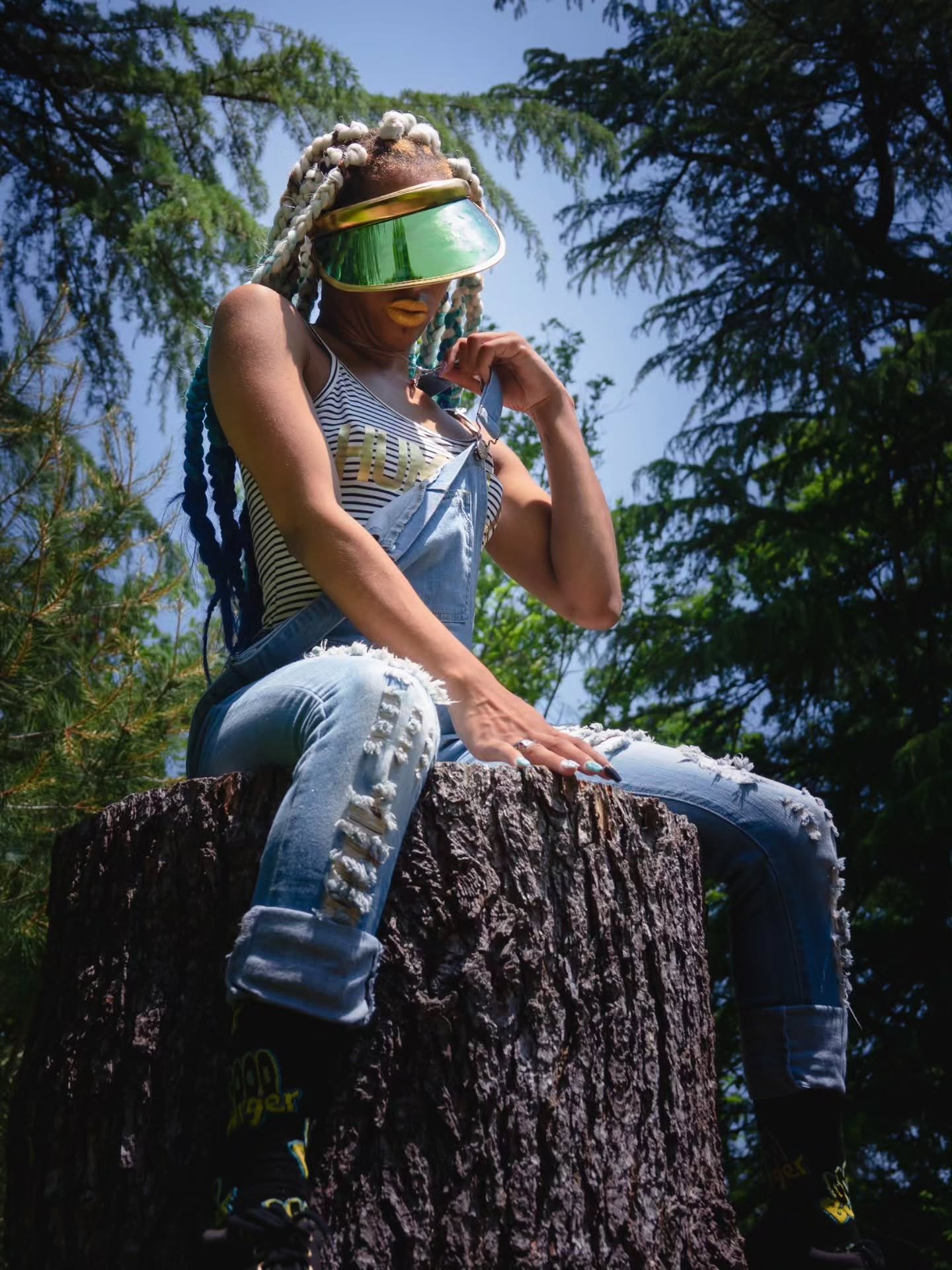 @tinyscorpio_ archive shot #amelaninmood