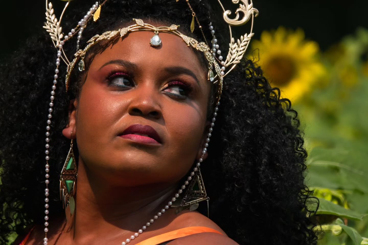 We Bloom. We are Children of the Sun. 
#SunflowersNMelanin // @justkellye_