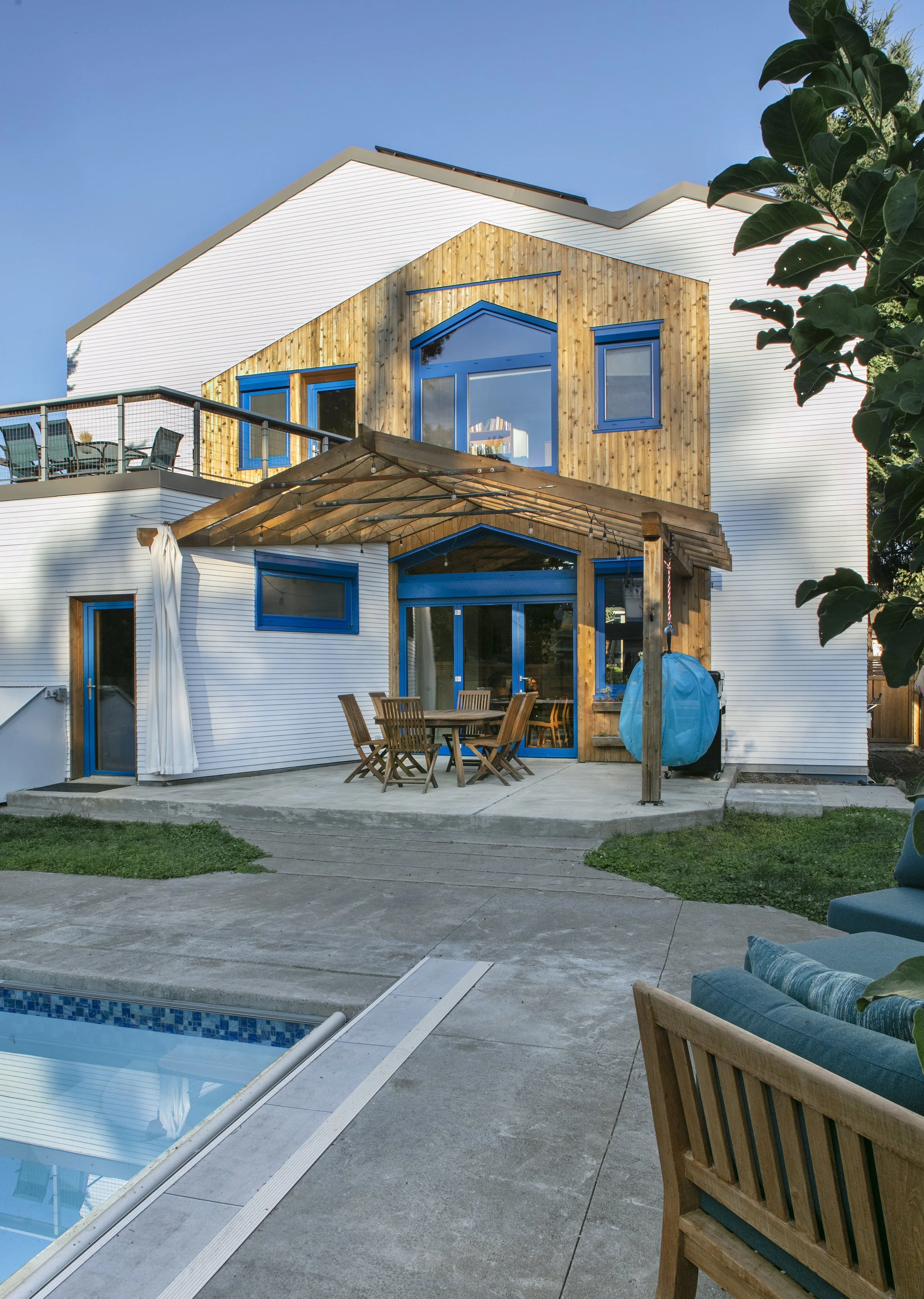 Back Yard Main-2.jpg