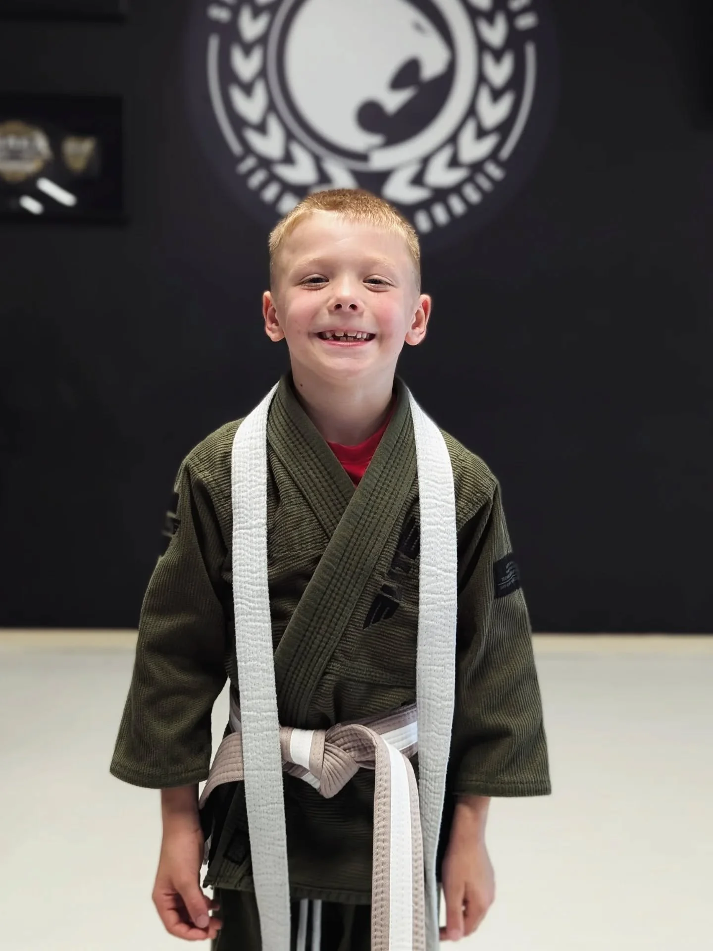 KYSER // GREY-WHITE BELT