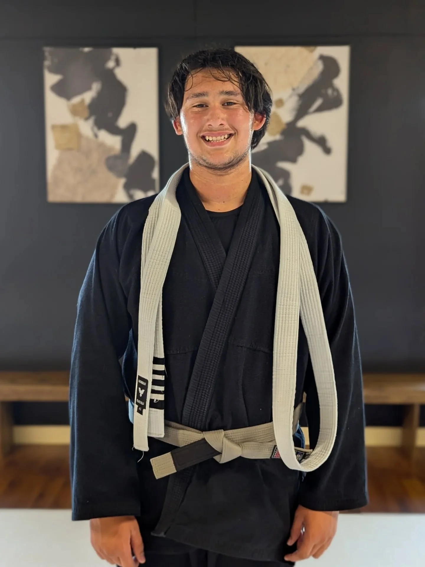 AXE // GREY BELT