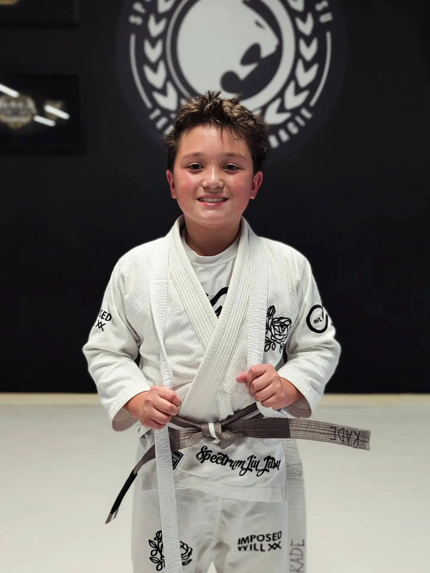 KADE // GREY-WHITE BELT
