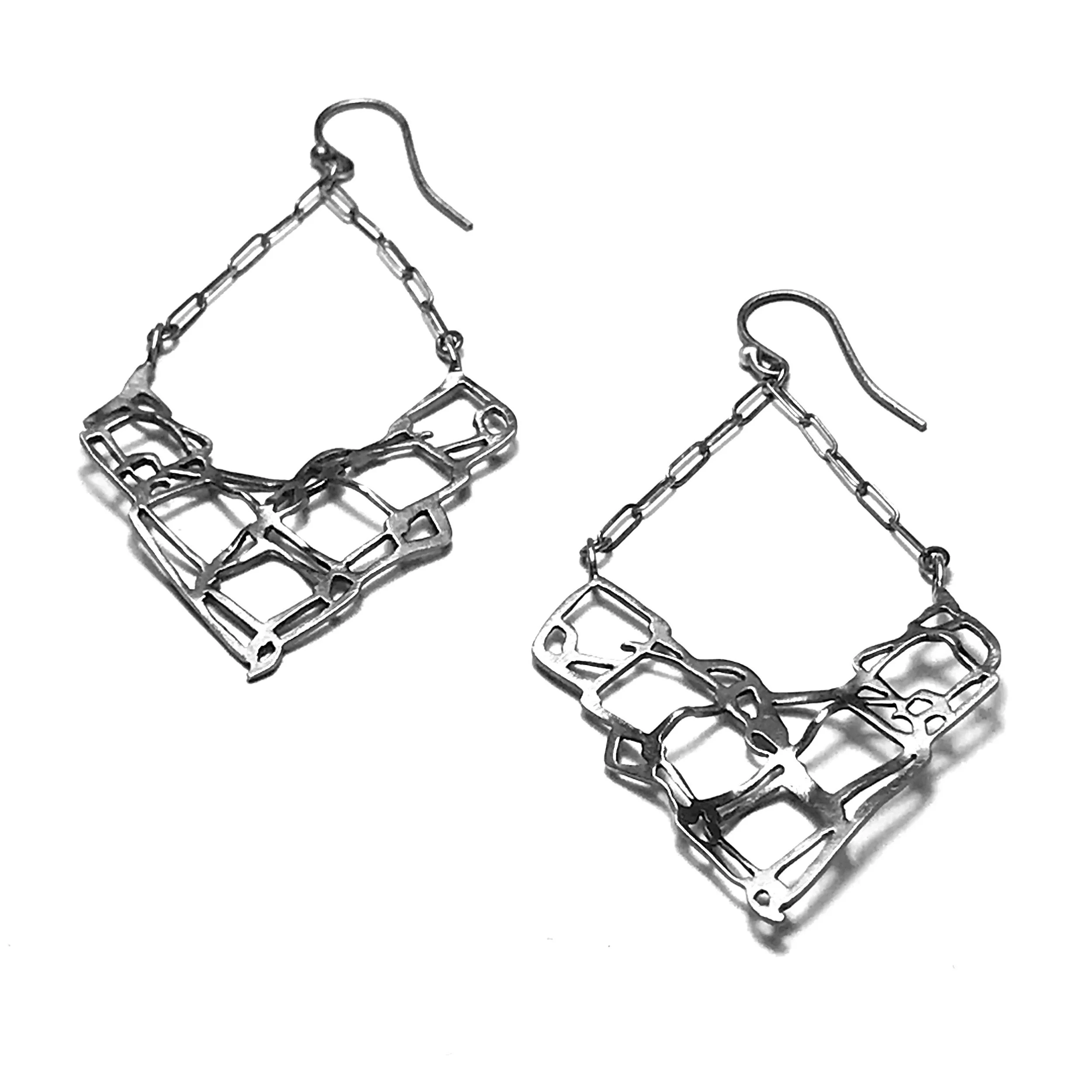 Chain Link Dangle Earrings