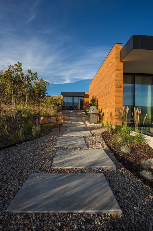 SparanoMooneyArchitecture_ParkCityModernResidence_ExteriorDetailSZ.jpg