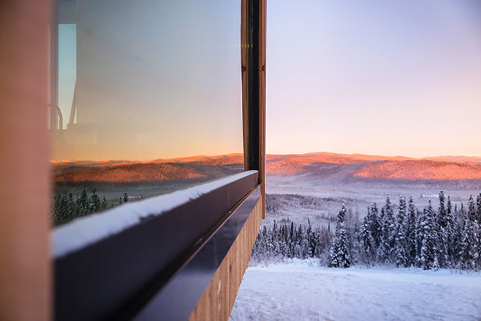 SparanoMooneyArchitecture_Aurora Villa_East Window Detail.jpg