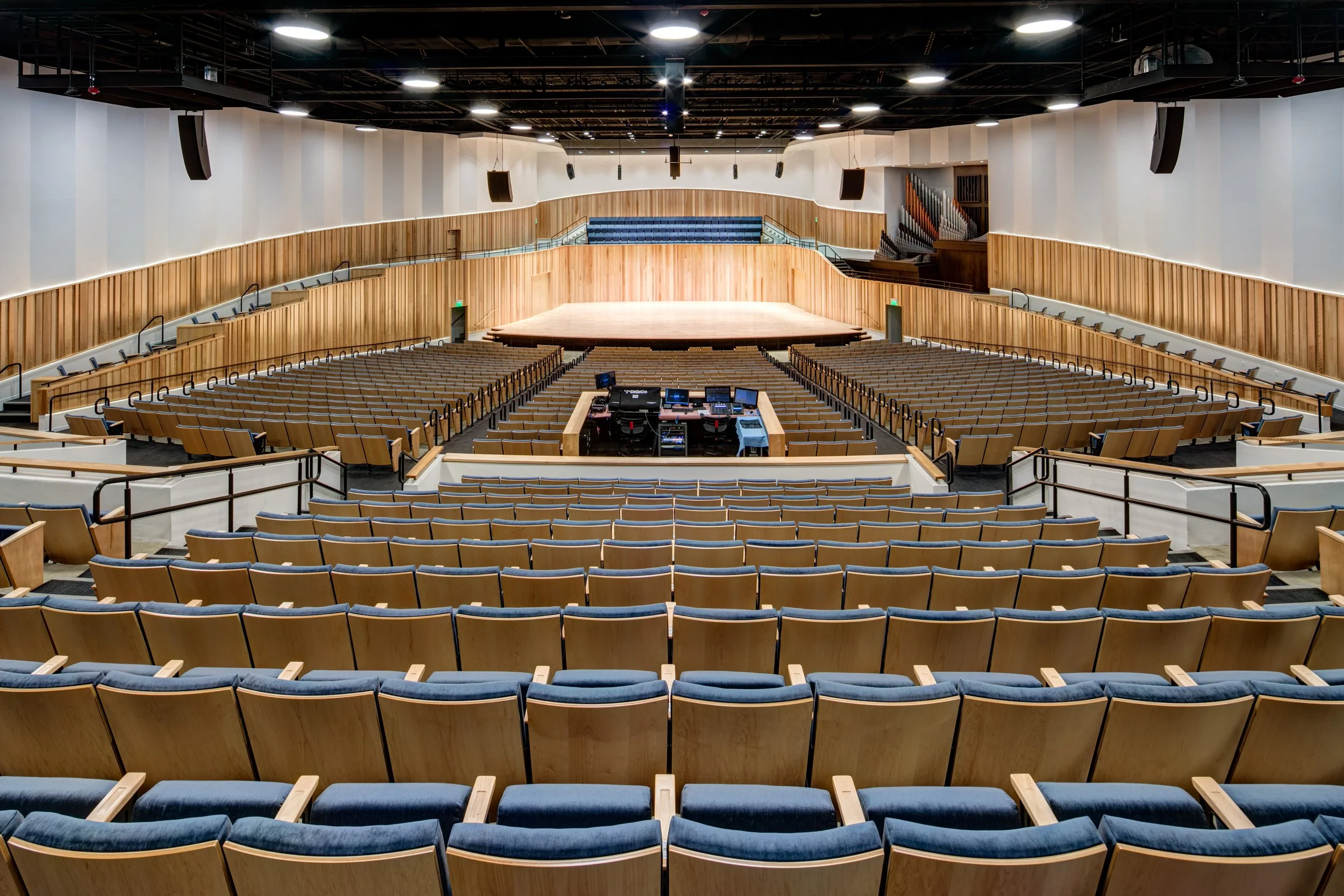 Daines+Concert+Hall+Sparano+Mooney+Architecture.jpg