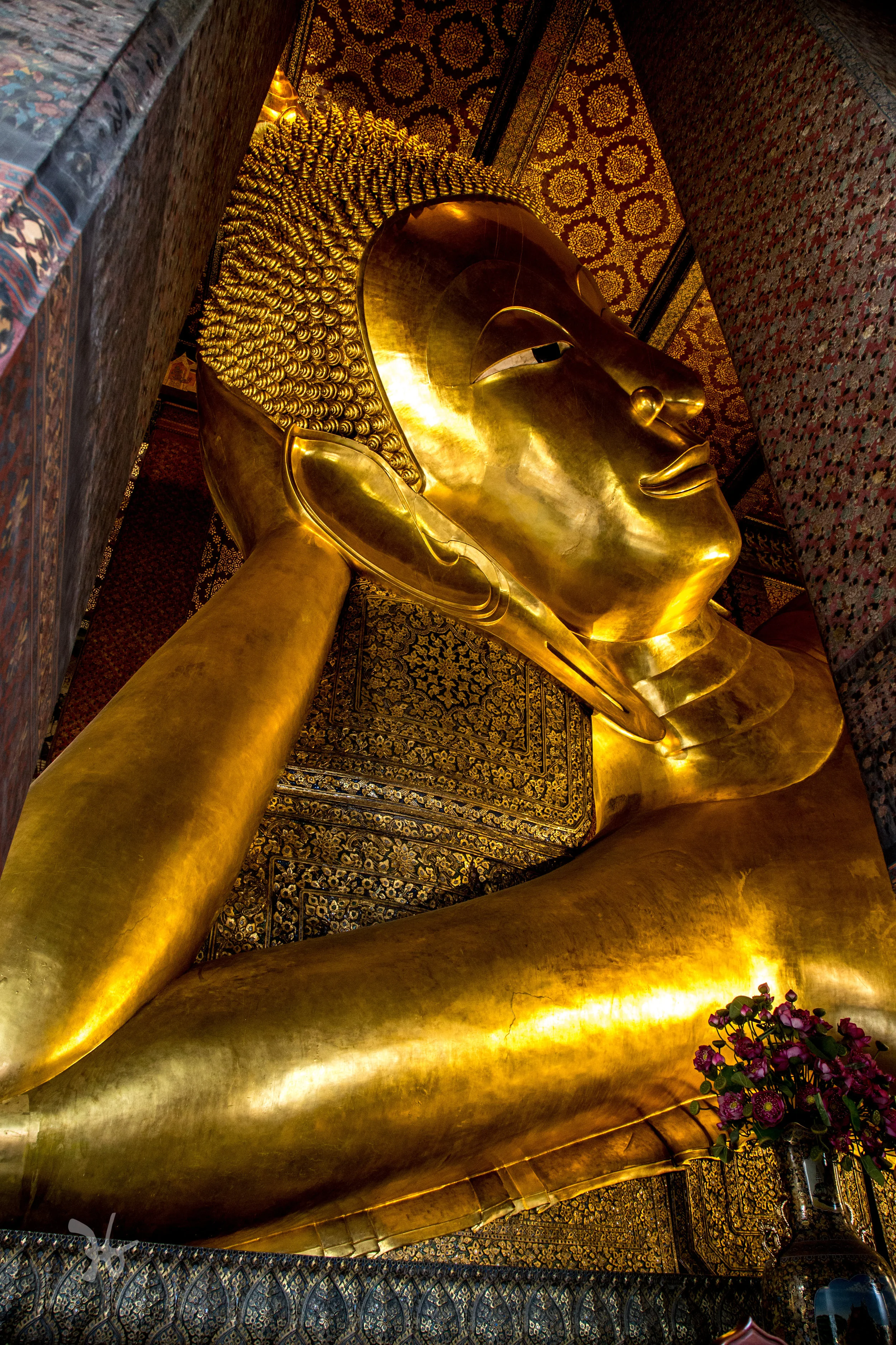 reclining Buddha at Wat Pho, Bangkok