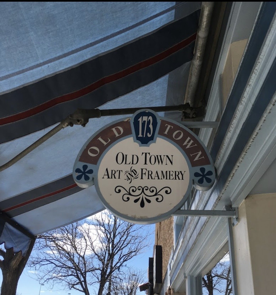 OLD TOWN ART AND FRAME!