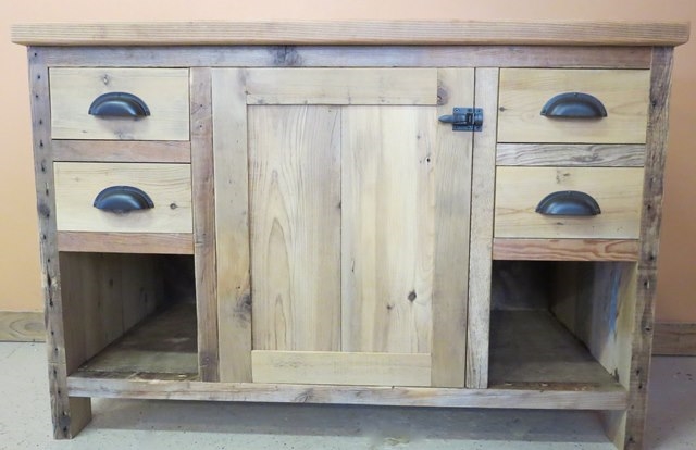 Minnesota%20Heritage%20Barnwood%20Vanity%204.jpg