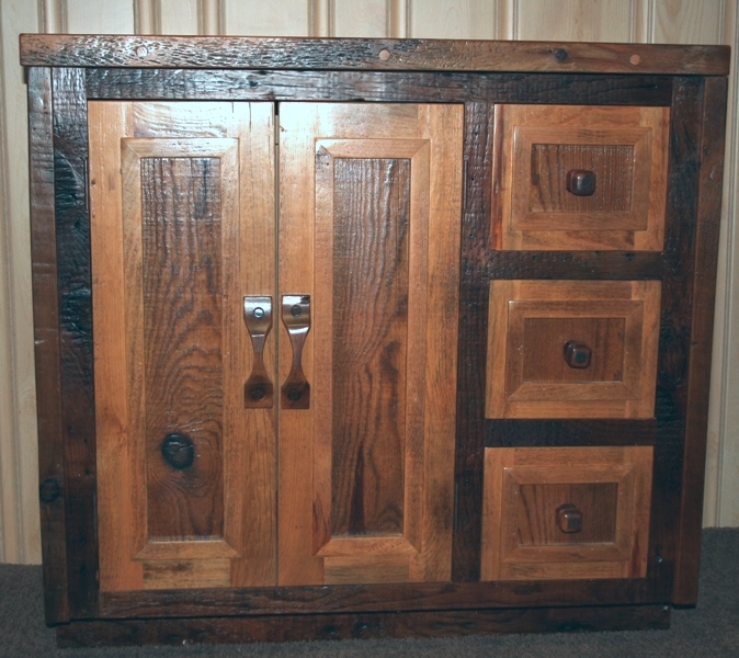 Barnwood%20Vanity%203%20drawer.jpg