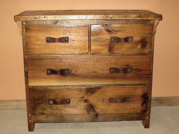 Barn Wood Dresser 4 Drawer Heart Pine Barn Wood Dresser 4 Drawer Heart Pine